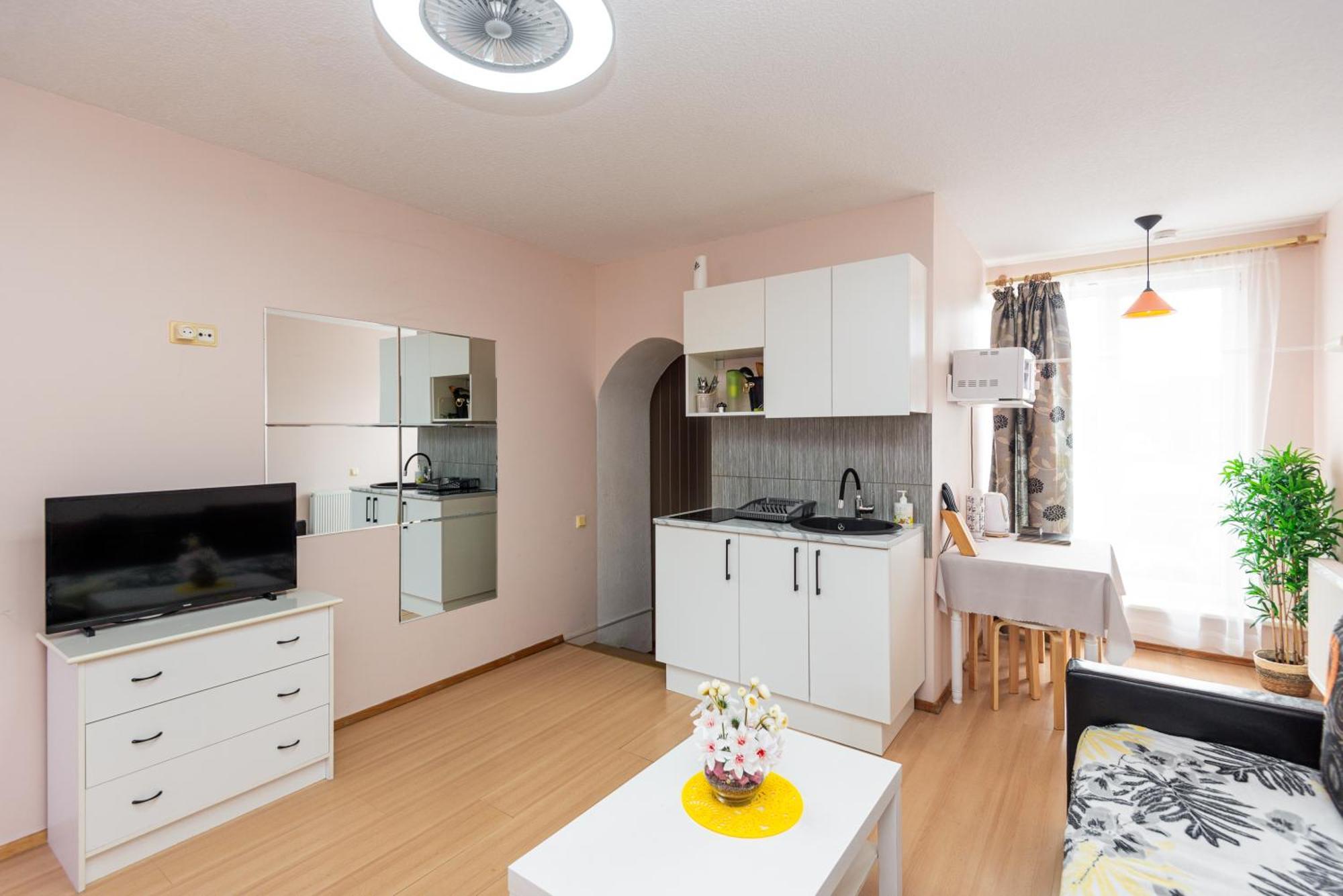 Apartamentai Pas Regina Palanga Esterno foto